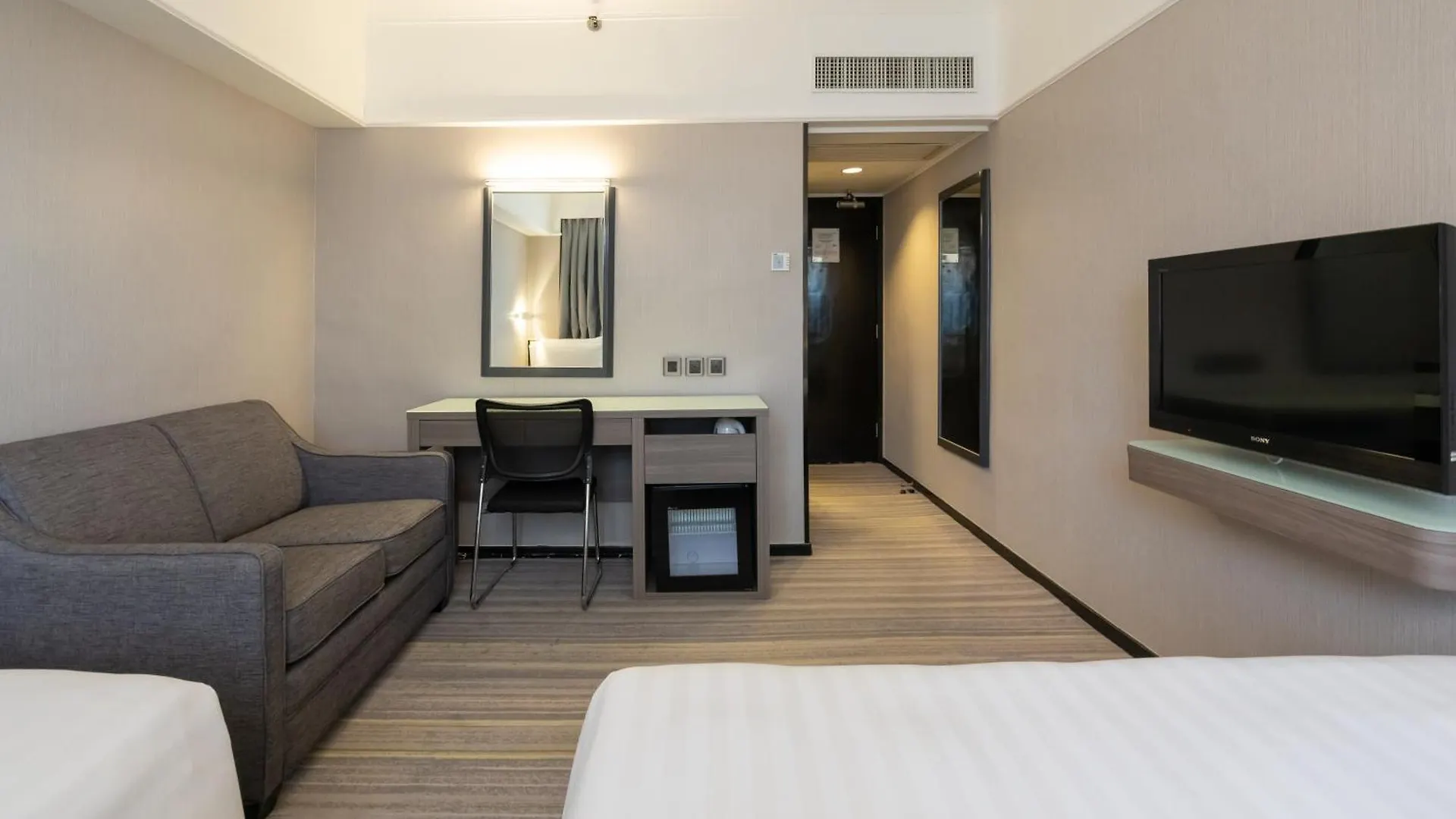 ****  Panda Hotel Hong Kong China