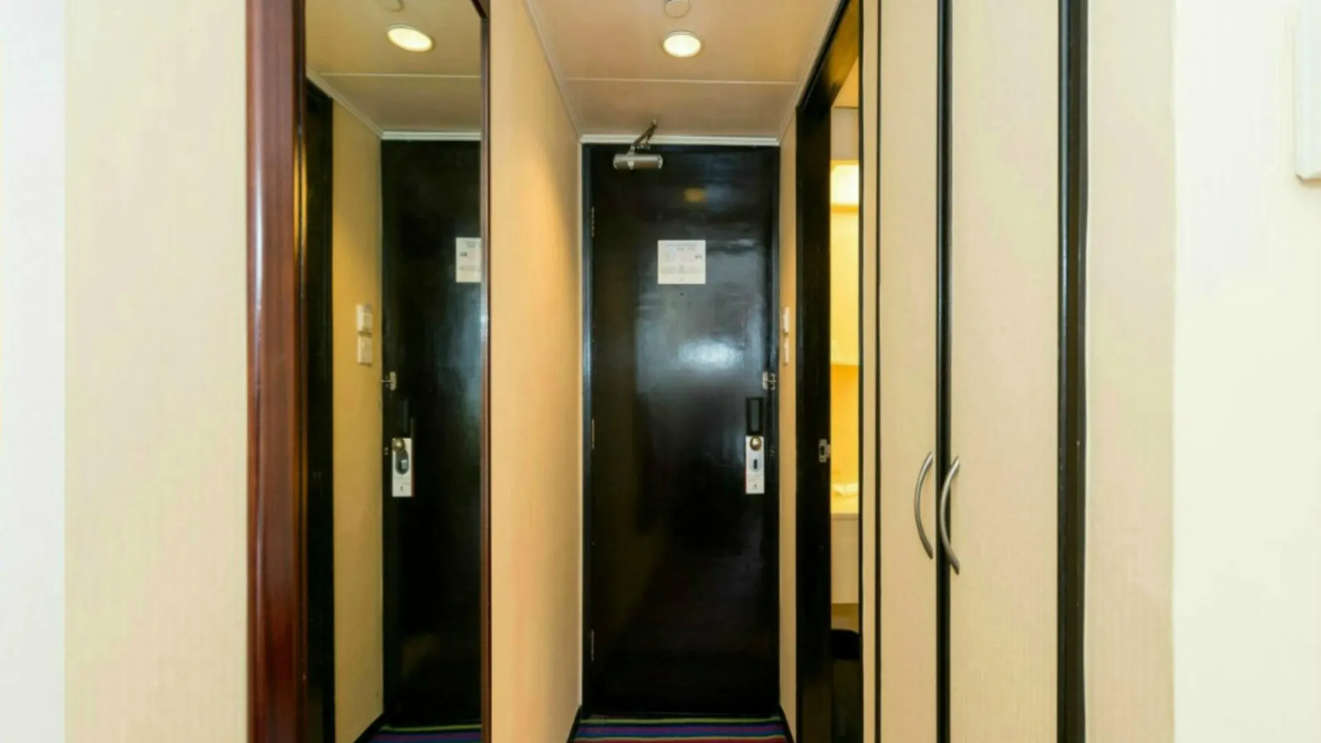****  Panda Hotel Hong Kong China
